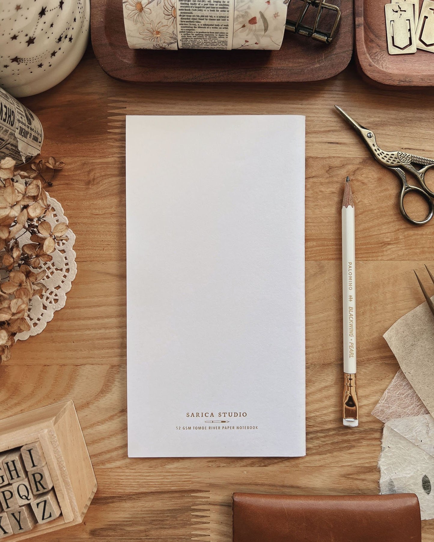 Lily Notebook (Standard TN Size)