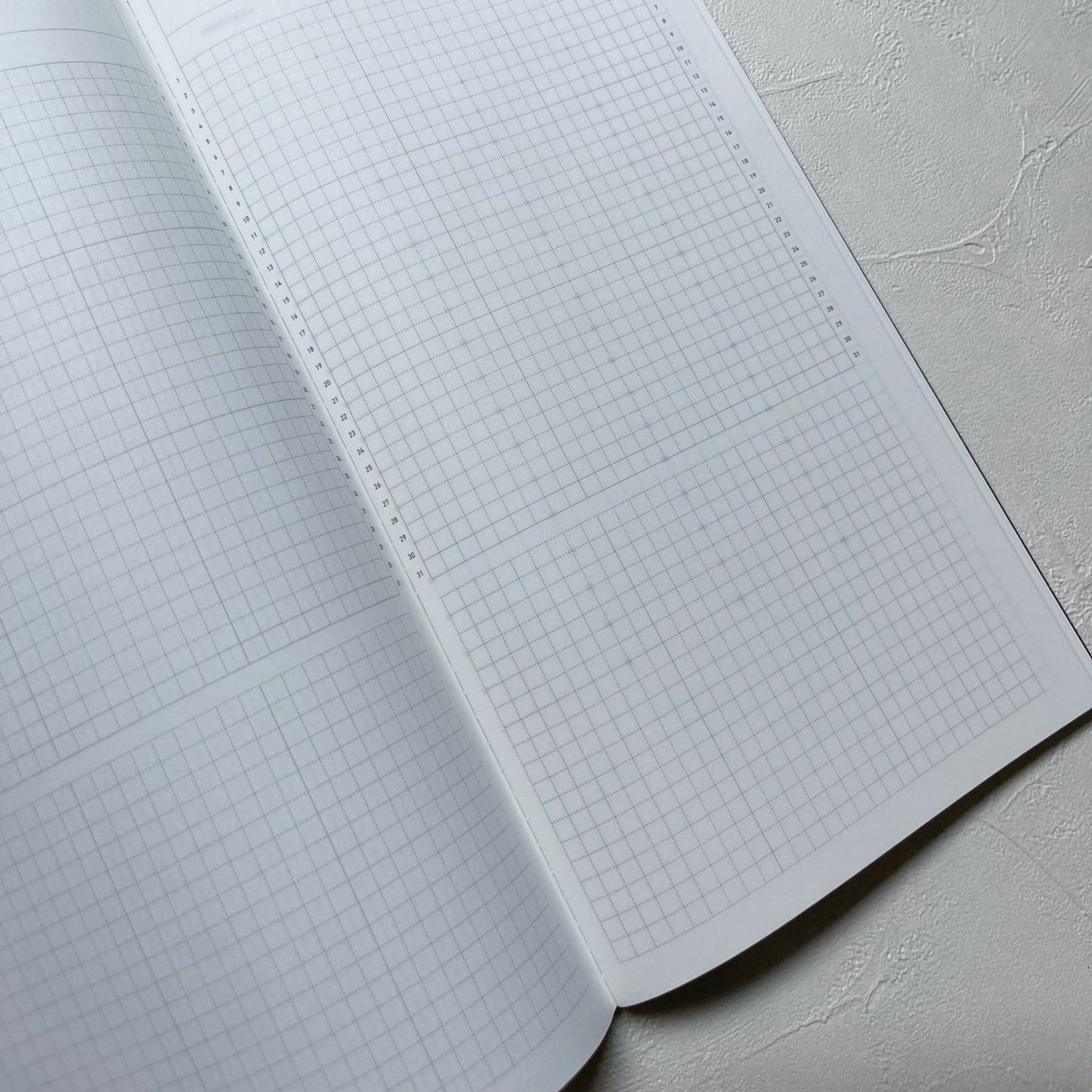 Slim Weekly Undated Planner